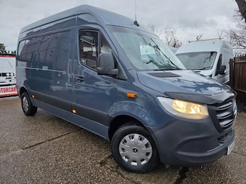 Used Mercedes-Benz Sprinter 2018 for sale - 77279554: Photo
