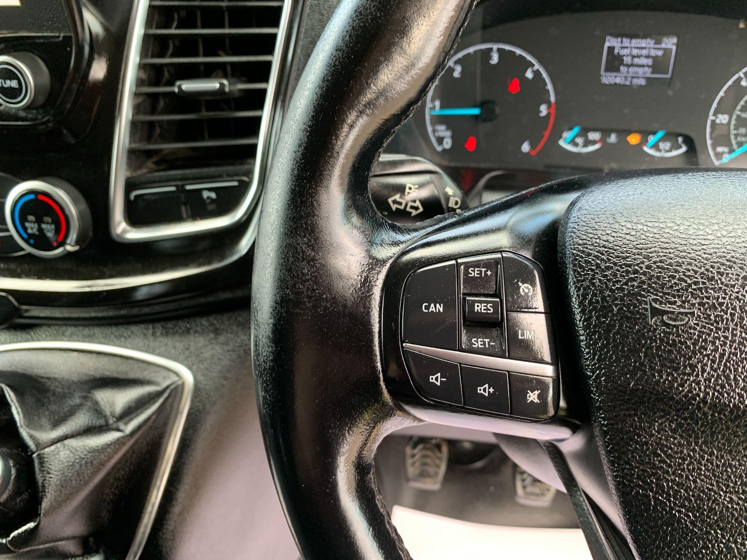 Used Ford Transit Custom 2018 for sale - 76766029: Photo 32