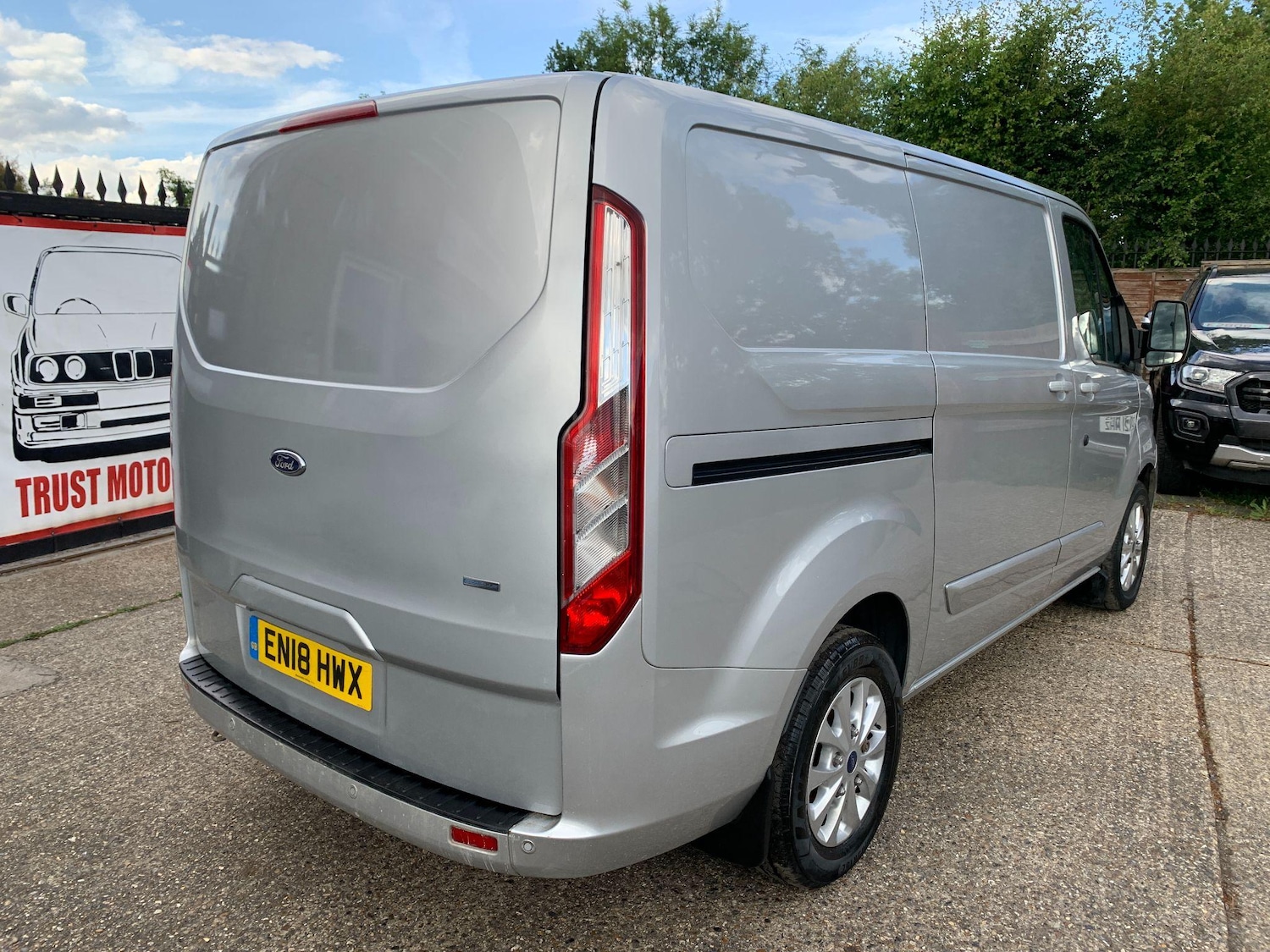 Used Ford Transit Custom 2018 for sale - 76766029: Photo 4