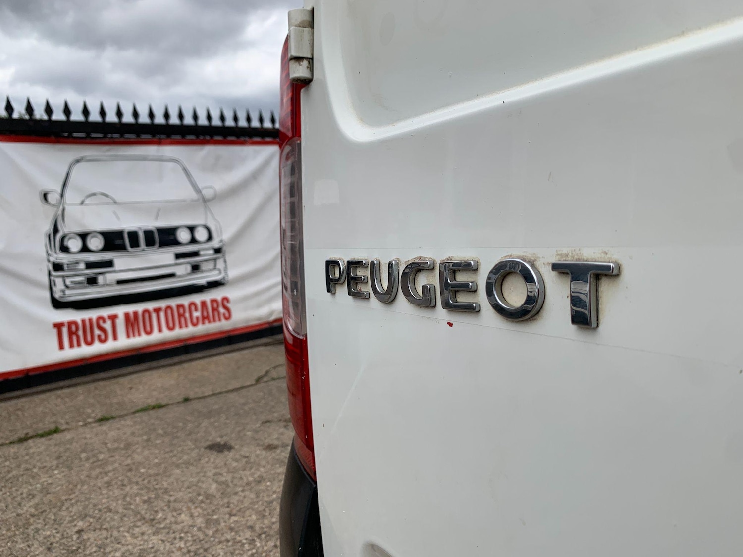 Vehicle 33