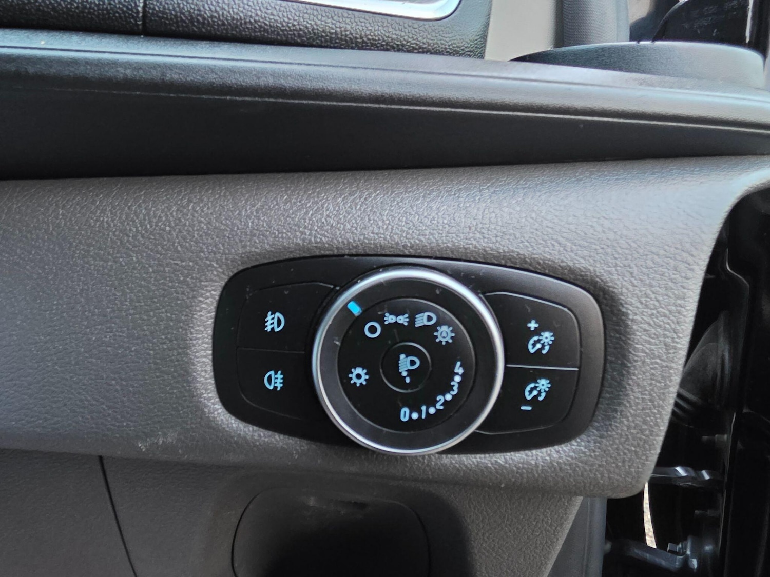 Used Ford Transit Custom 2020 for sale - 76964762: Photo 23