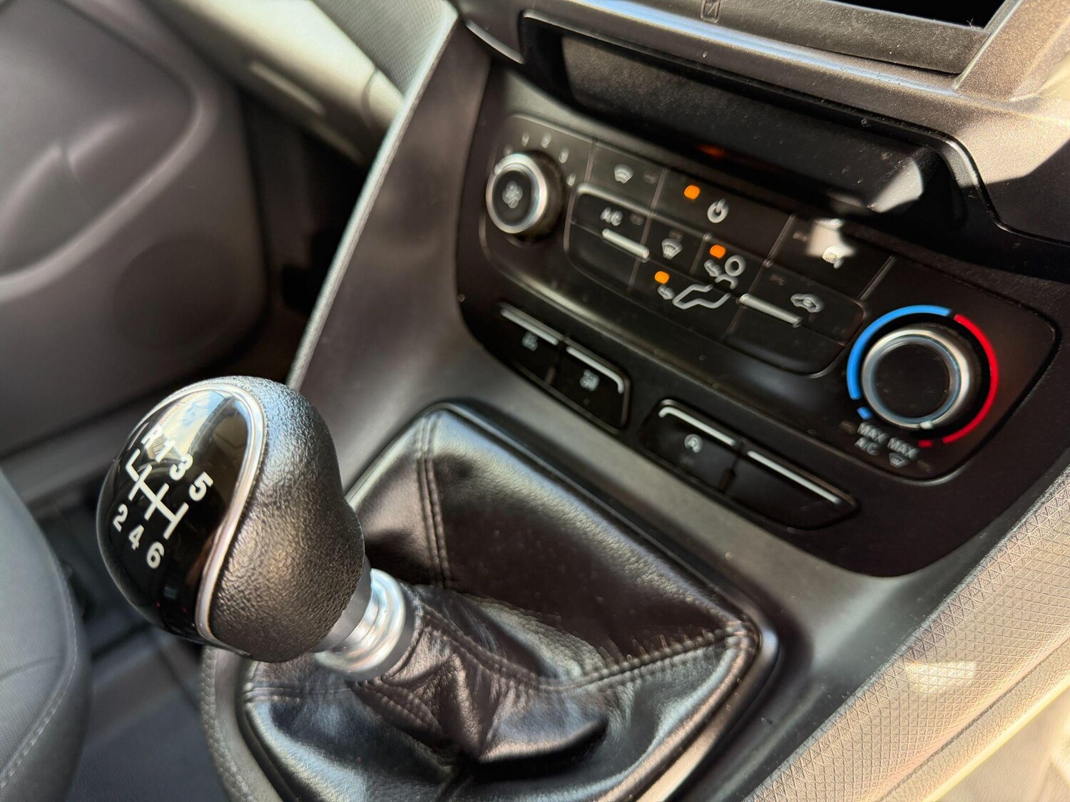 Used Ford Transit Connect 2019 for sale - 76200116: Photo 22