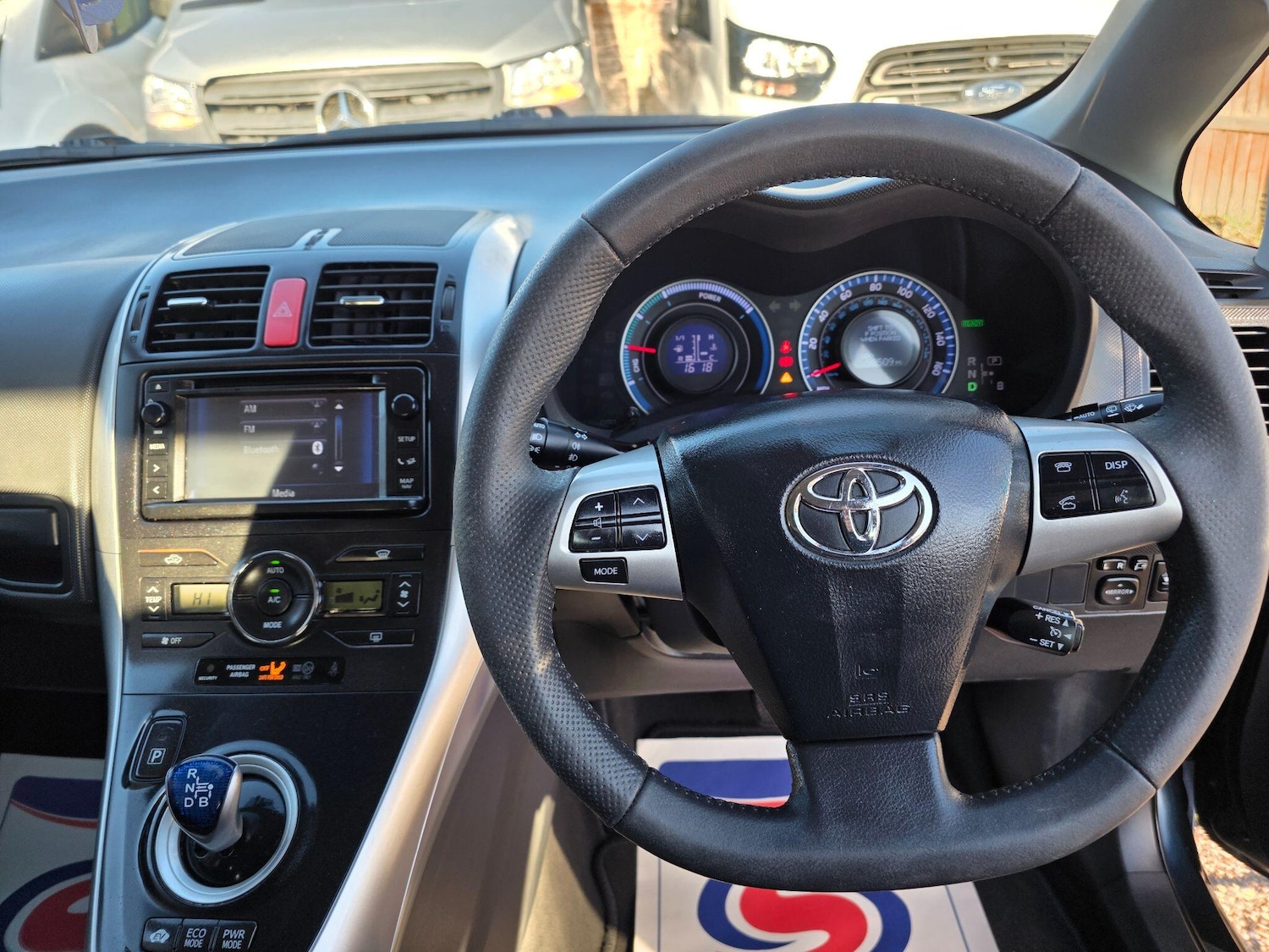 Used Toyota Auris 2012 for sale - 77468310: Photo 10