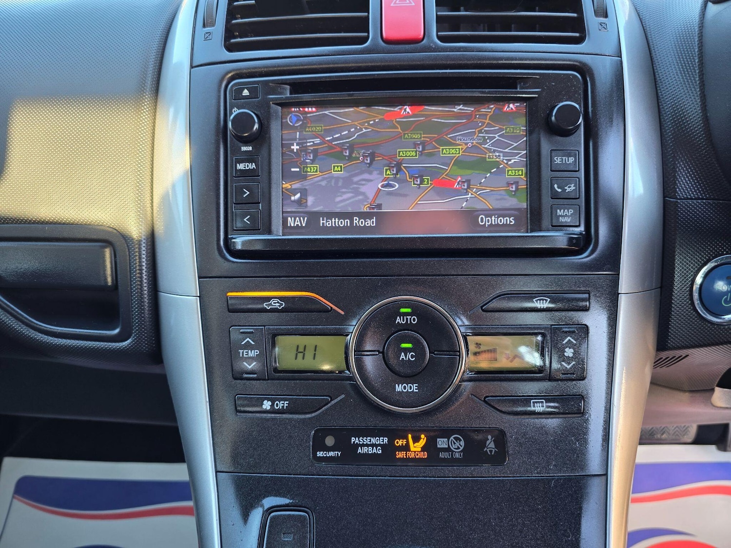 Used Toyota Auris 2012 for sale - 77468310: Photo 18