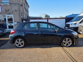 Used Toyota Auris 2012 for sale - 77468310: Photo