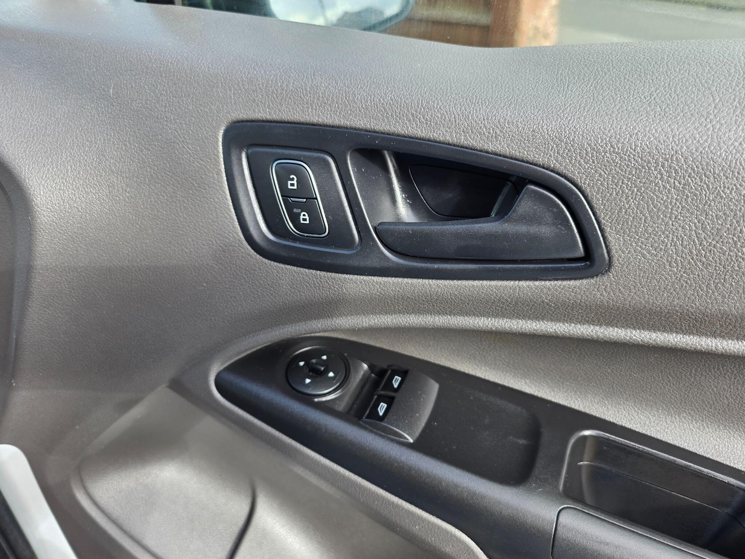 Used Ford Transit Connect 2019 for sale - 77710027: Photo 31