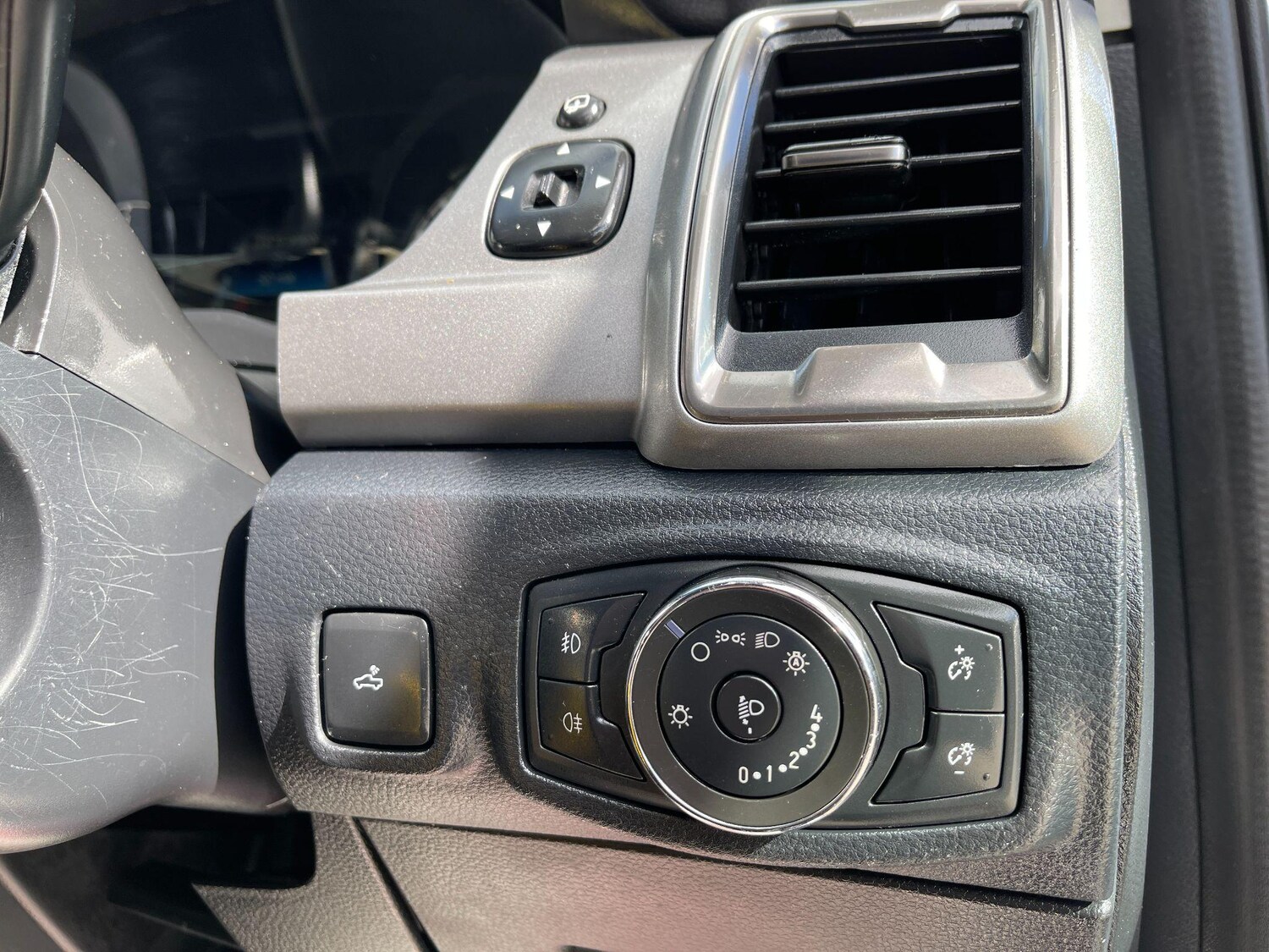 Vehicle 32