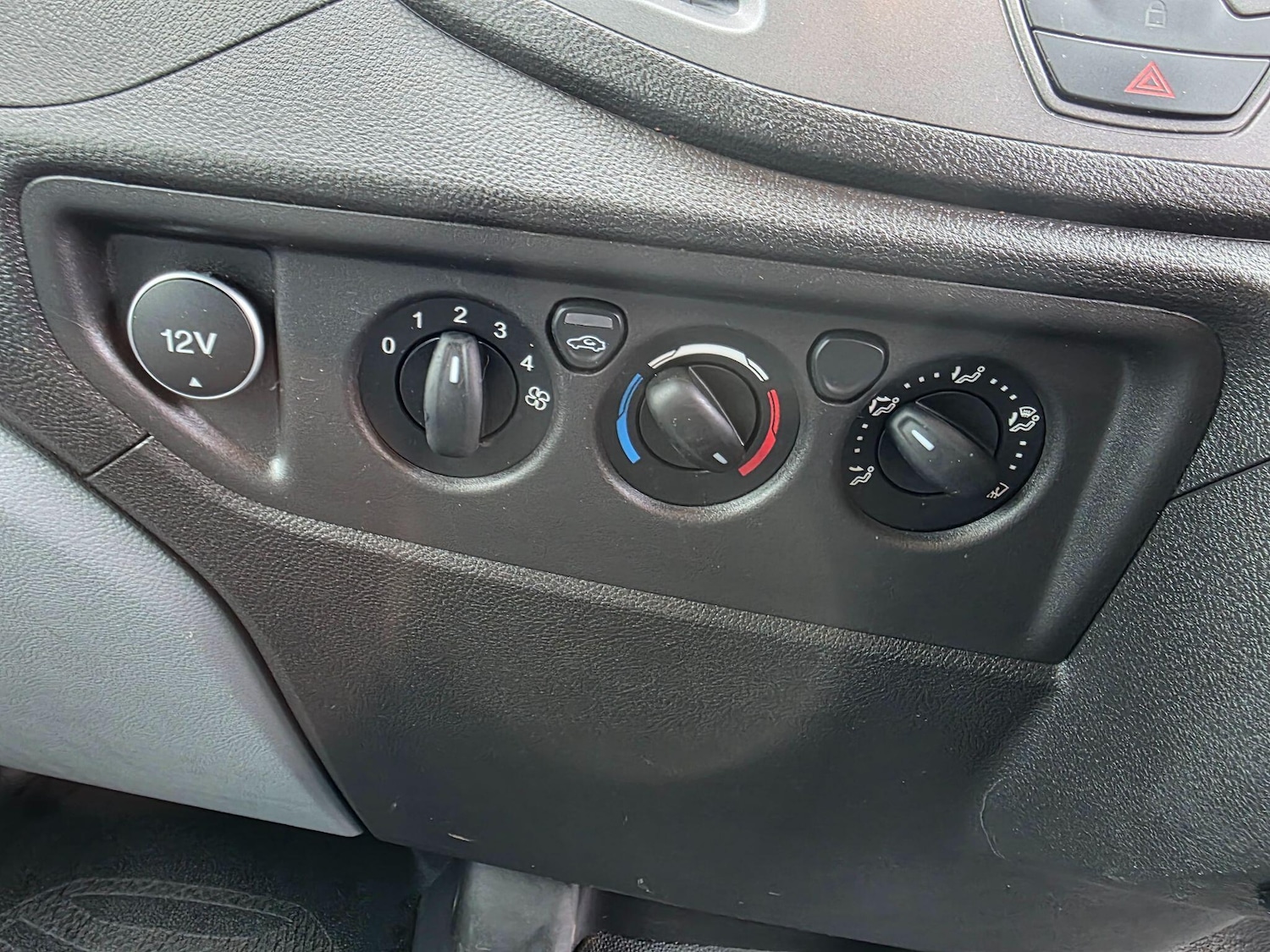 Used Ford Transit 2016 for sale - 77575428: Photo 17