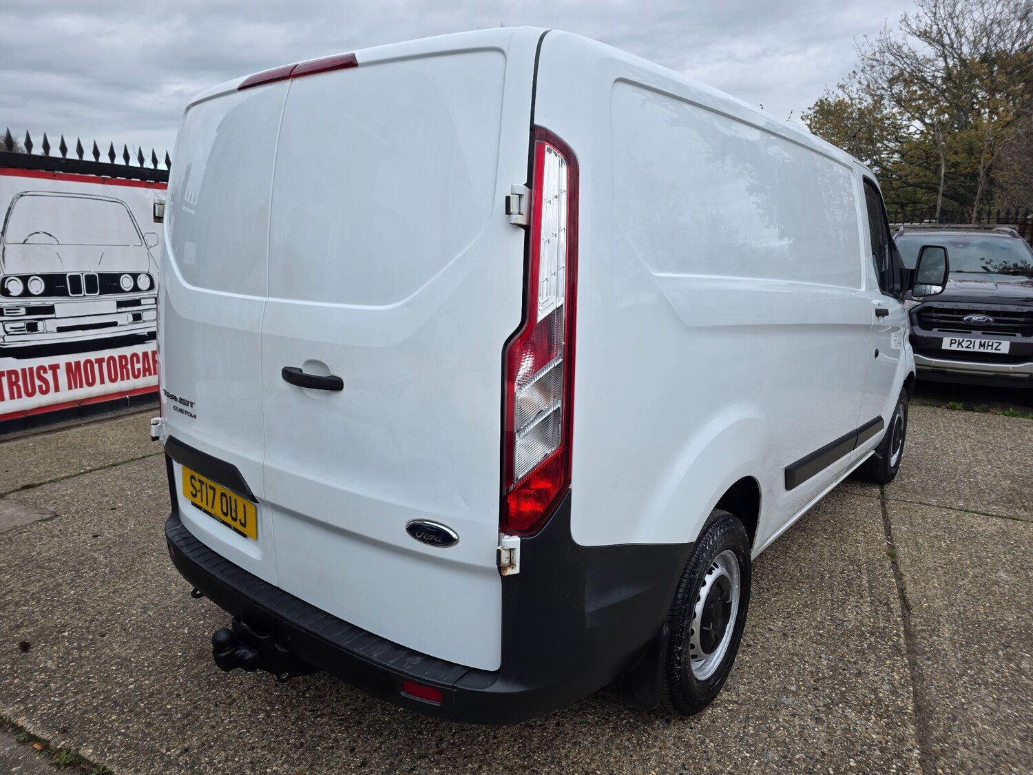 Used Ford Transit Custom 2017 for sale - 76634007: Photo 3