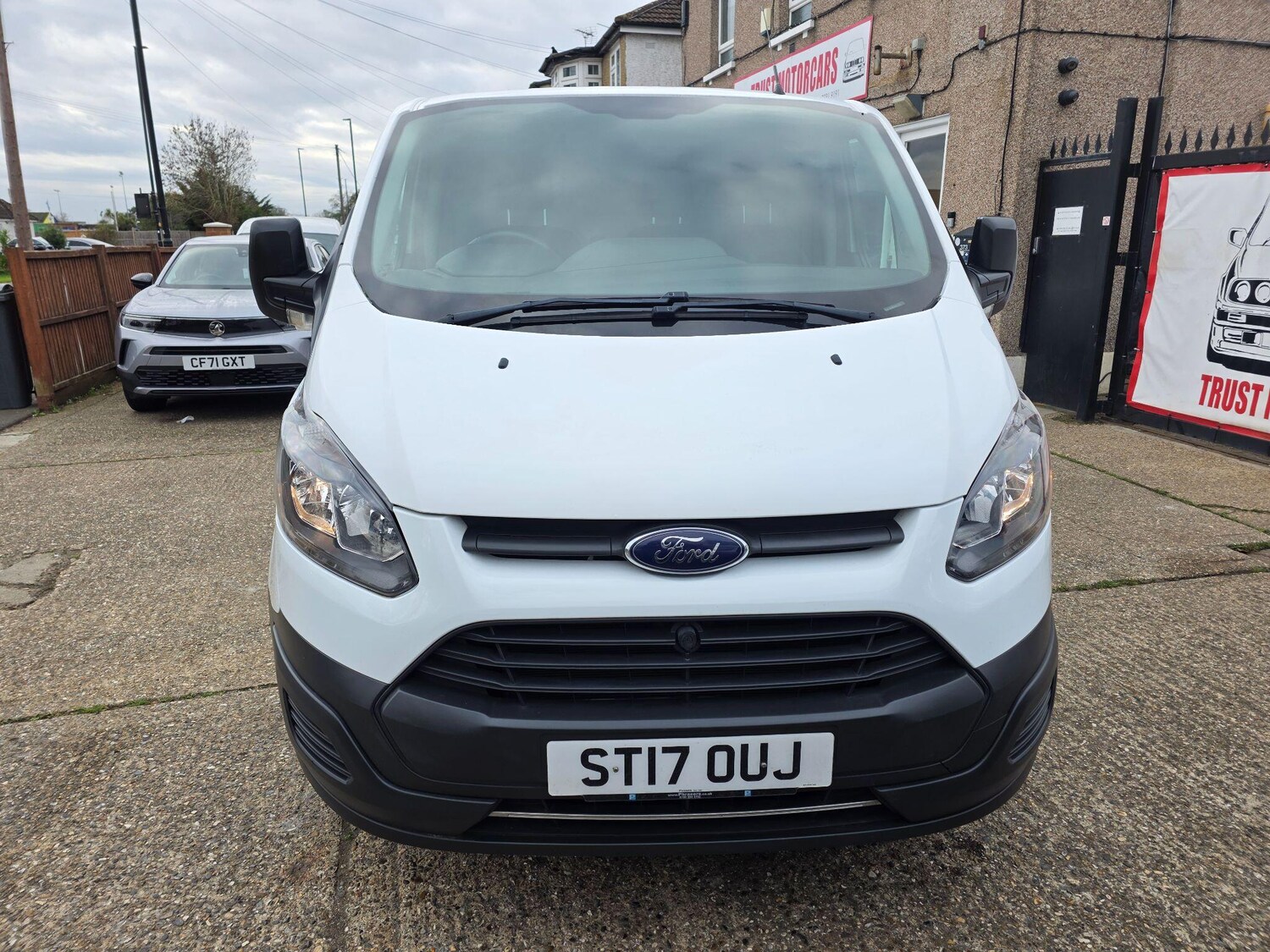 Used Ford Transit Custom 2017 for sale - 76634007: Photo 9