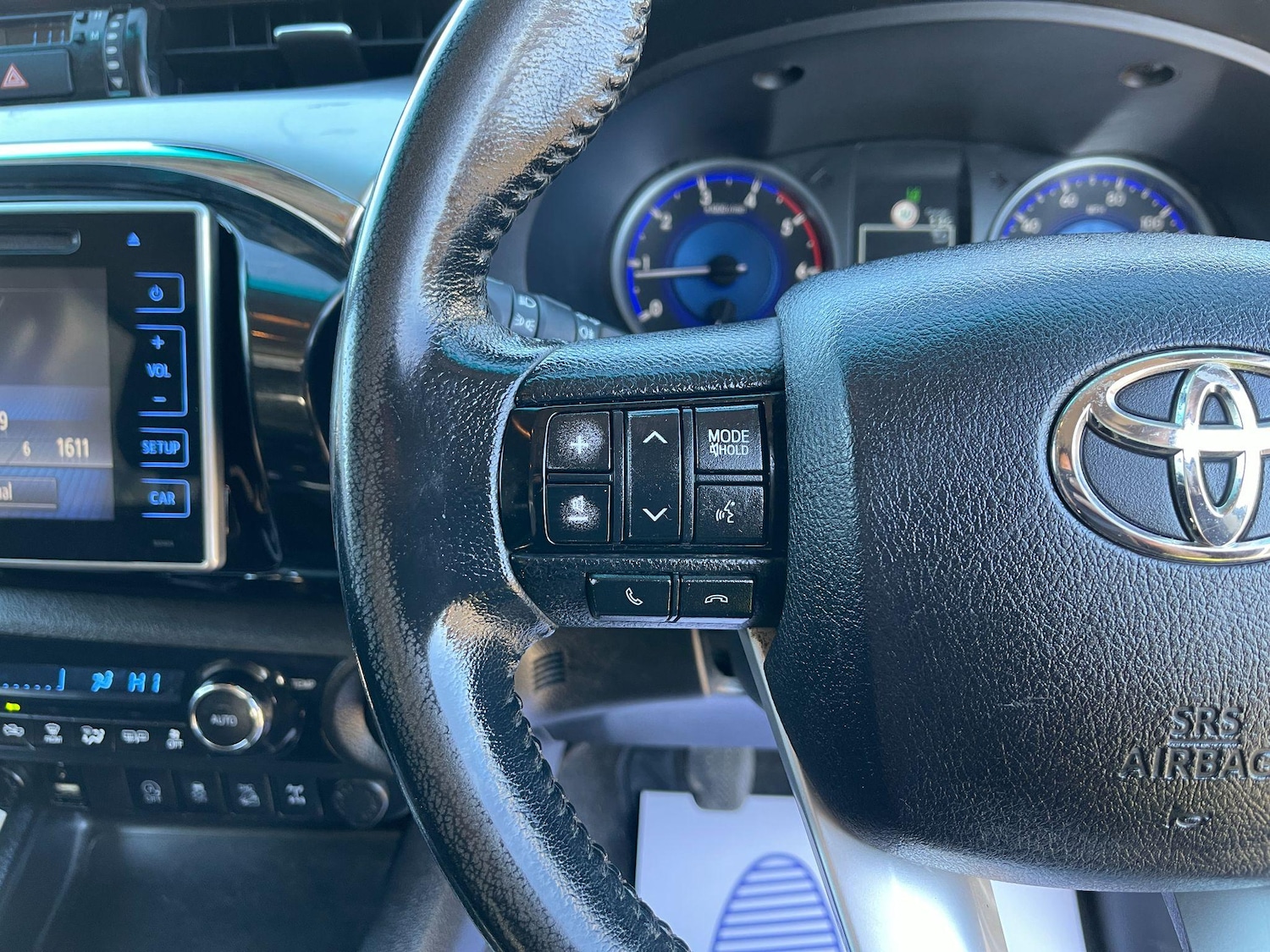 Vehicle 28
