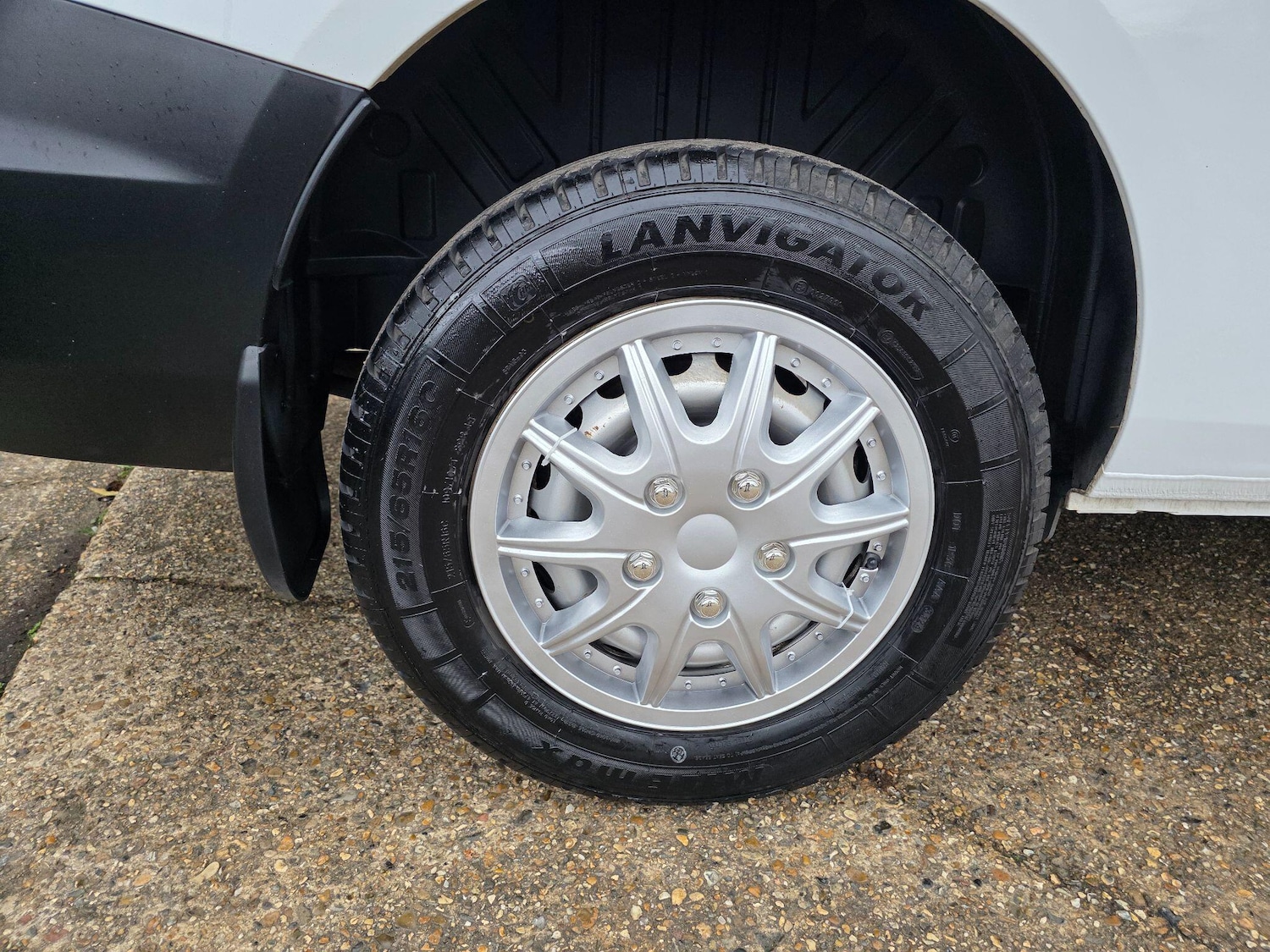 Used Ford Transit Custom 2020 for sale - 76561983: Photo 32