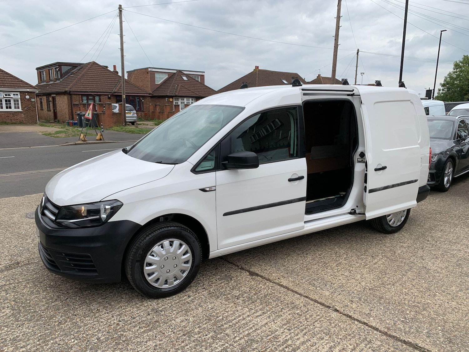 Used Volkswagen Caddy Maxi 2019 for sale - 76995157: Photo 17