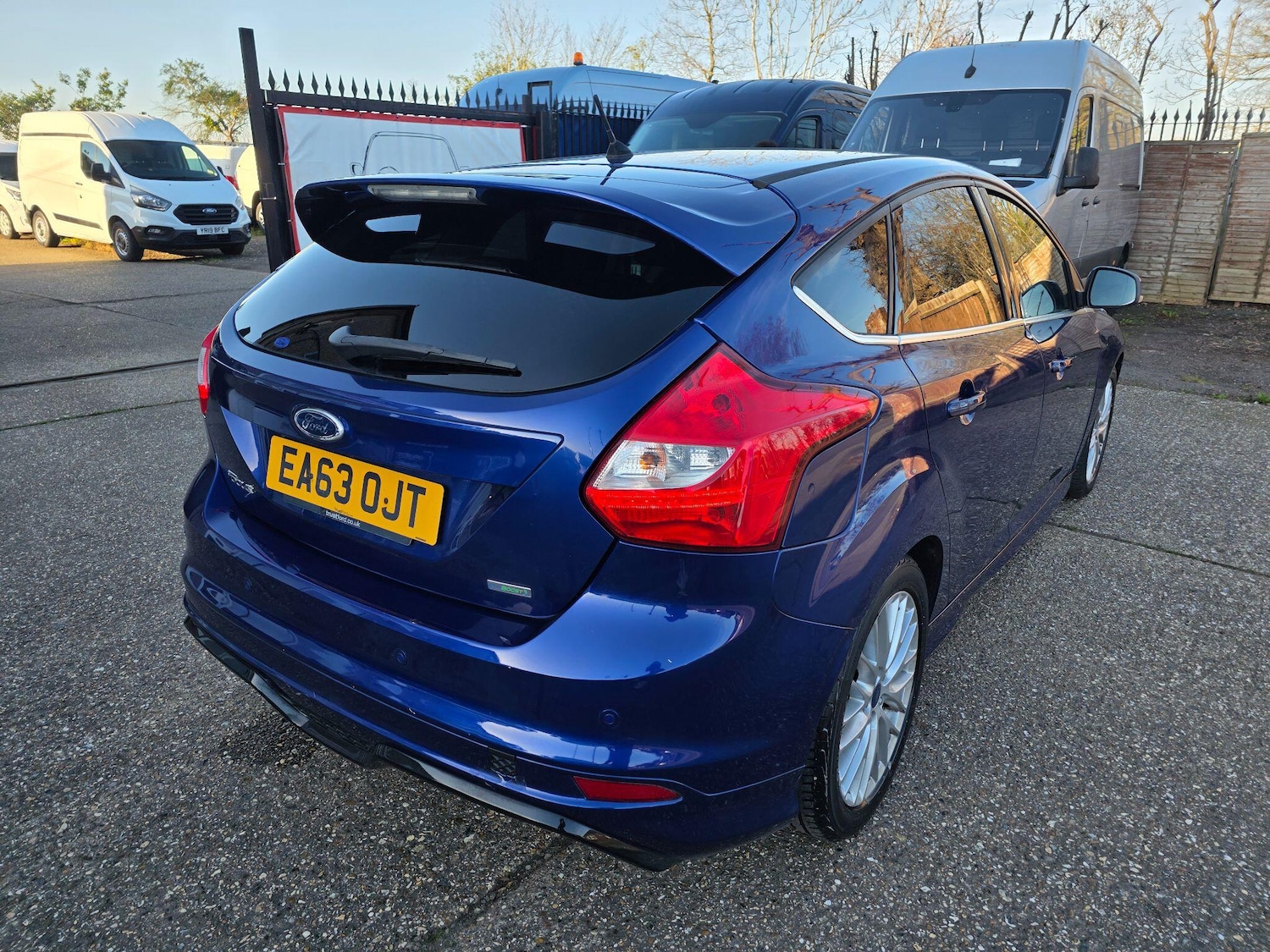 Used Ford Focus 2013 for sale - 77737373: Photo 3