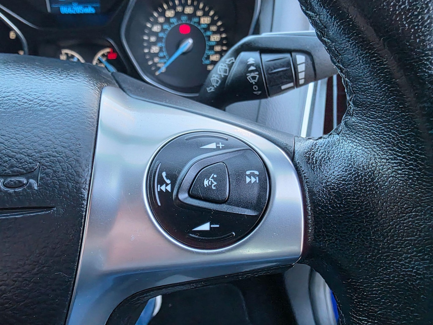 Used Ford Focus 2013 for sale - 77737373: Photo 31