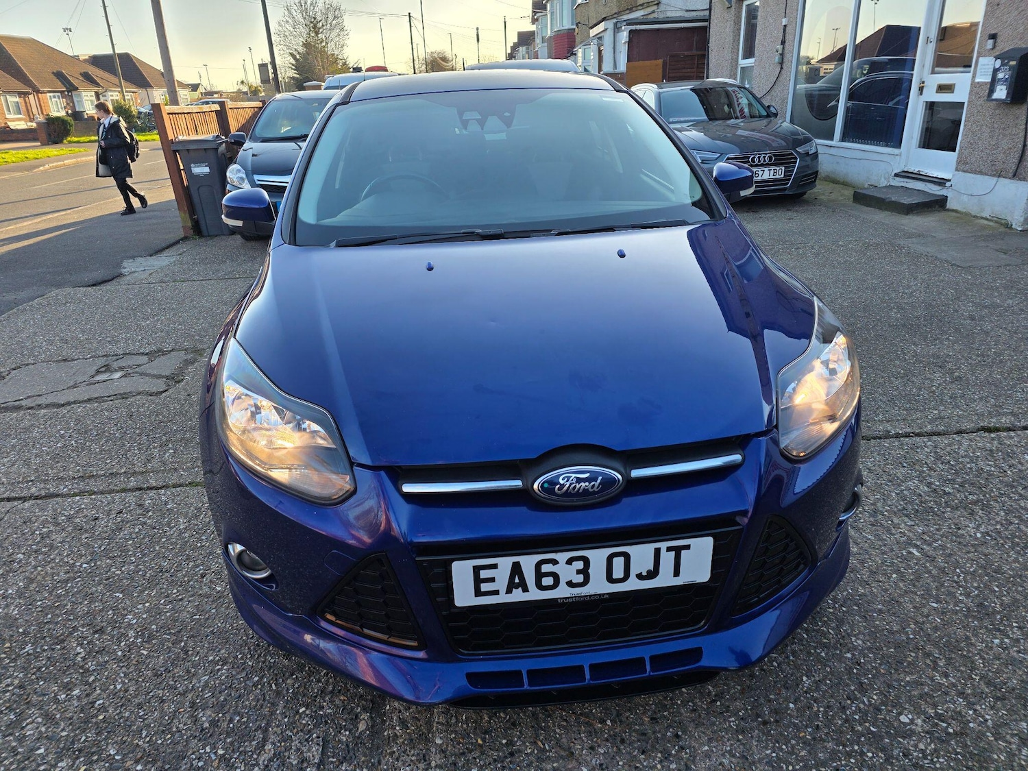 Used Ford Focus 2013 for sale - 77737373: Photo 9