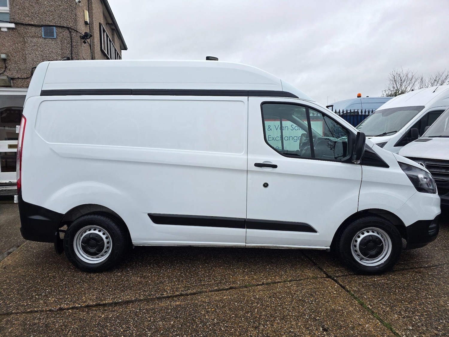 Used Ford Transit Custom 2019 for sale - 77344760: Photo 2