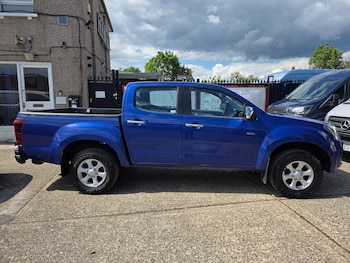Used Isuzu D-Max 2020 for sale - 78623112: Photo