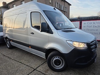 Mercedes-Benz Sprinter feature image