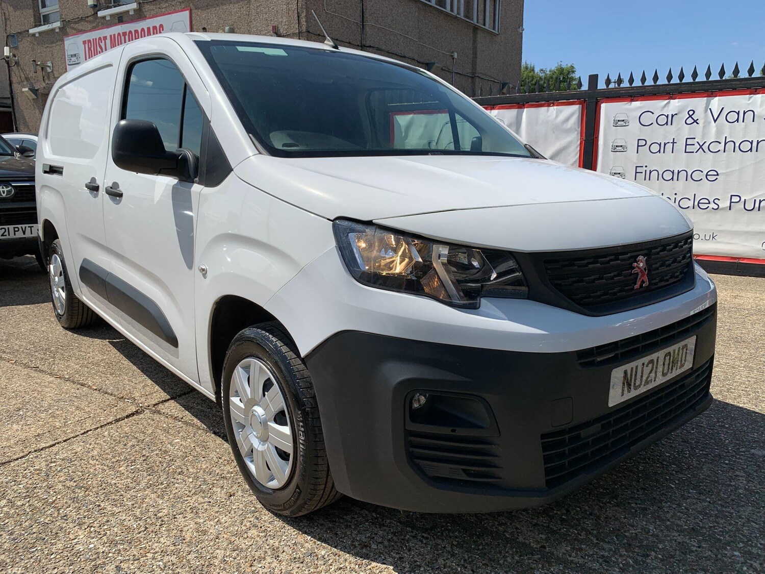 Vehicle 22