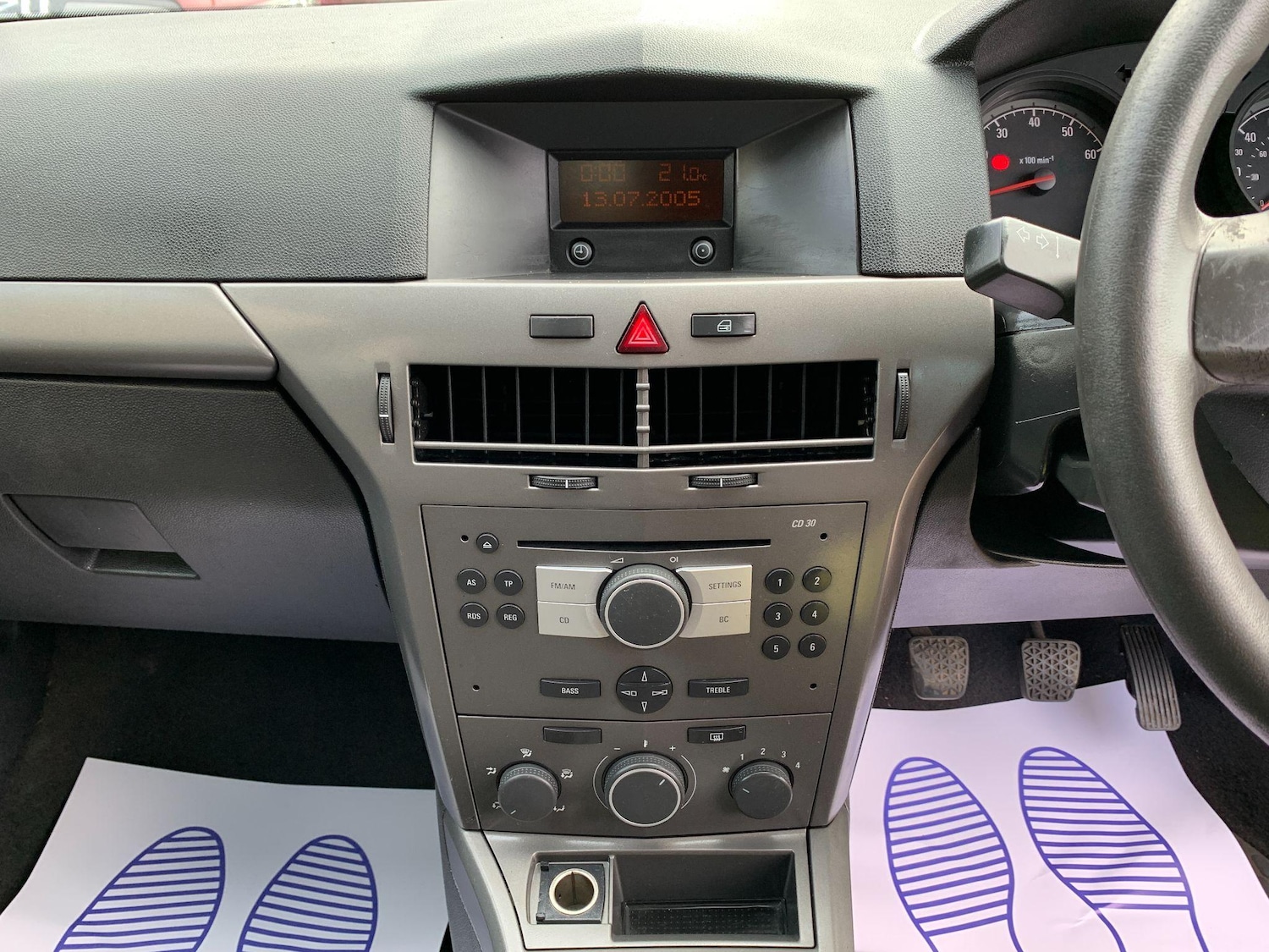 Vehicle 21