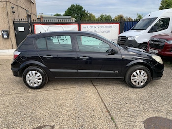 Used Vauxhall Astra 2005 for sale - 75214043: Photo