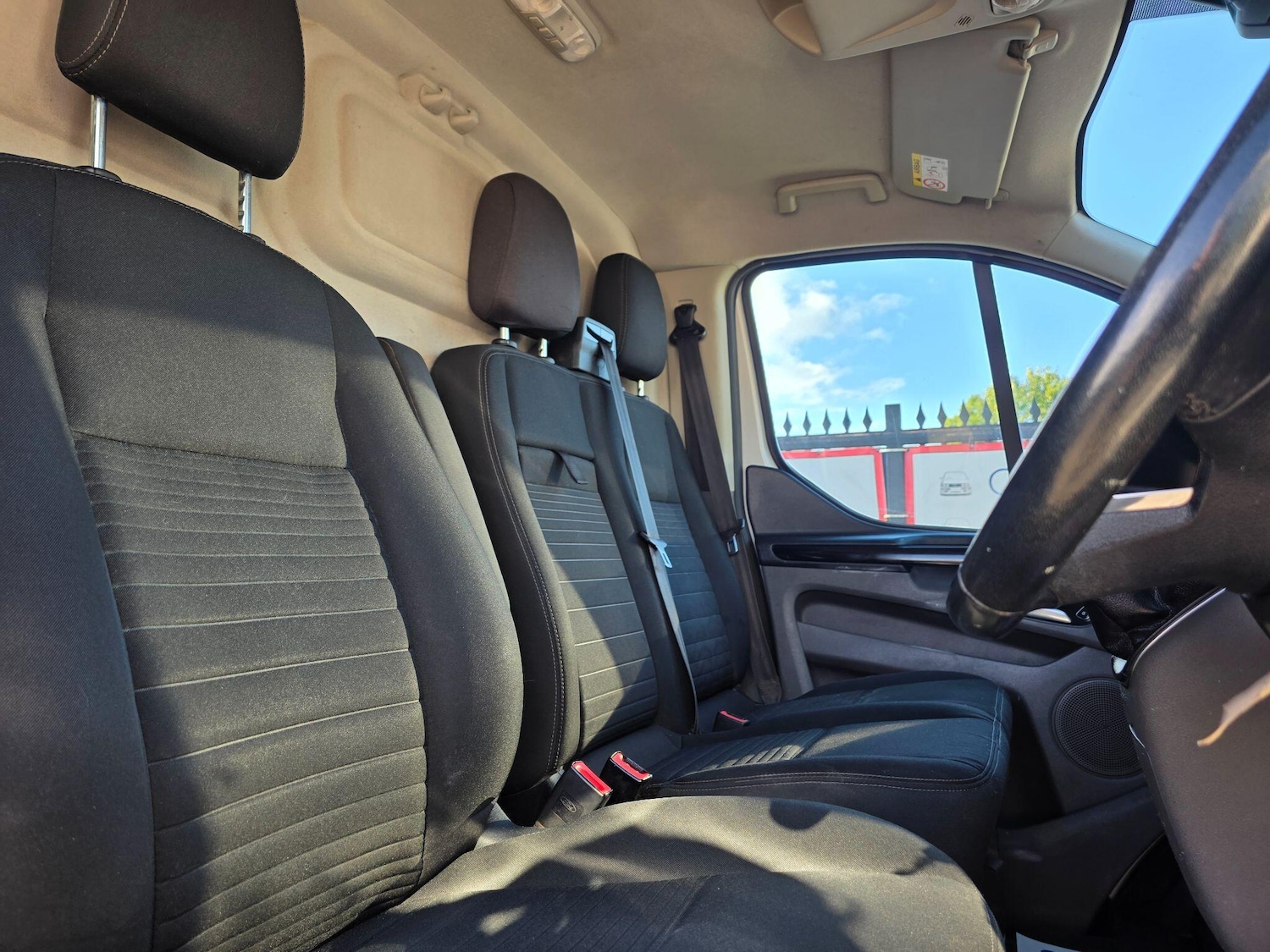Used Ford Transit Custom 2019 for sale - 76371328: Photo 26