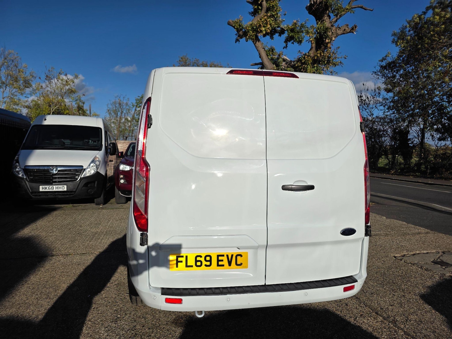 Used Ford Transit Custom 2019 for sale - 76371328: Photo 4