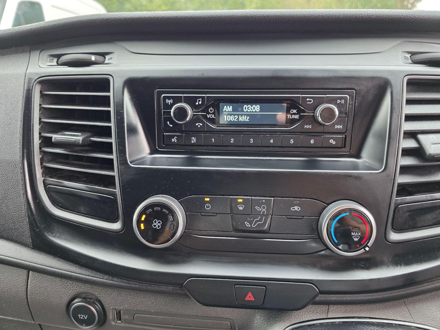 Used Ford Transit Custom 2018 for sale - 76152602: Photo 21