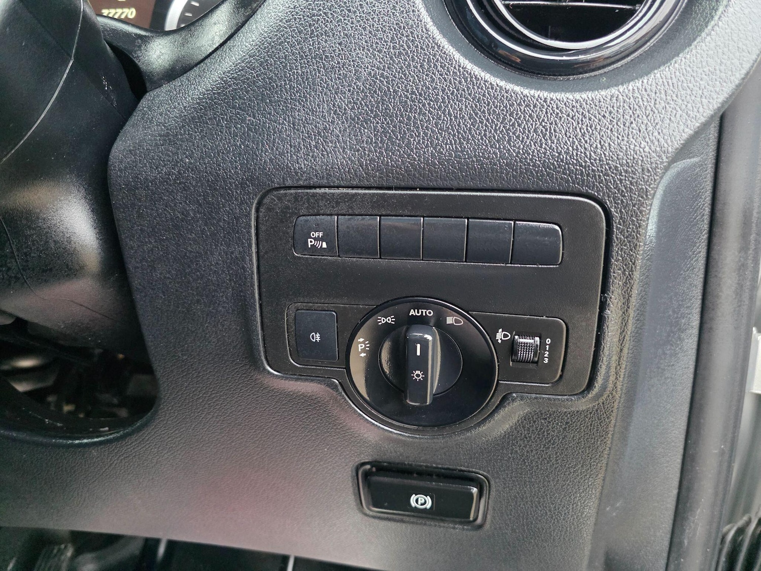 Used Mercedes-Benz Vito 2020 for sale - 77074957: Photo 22