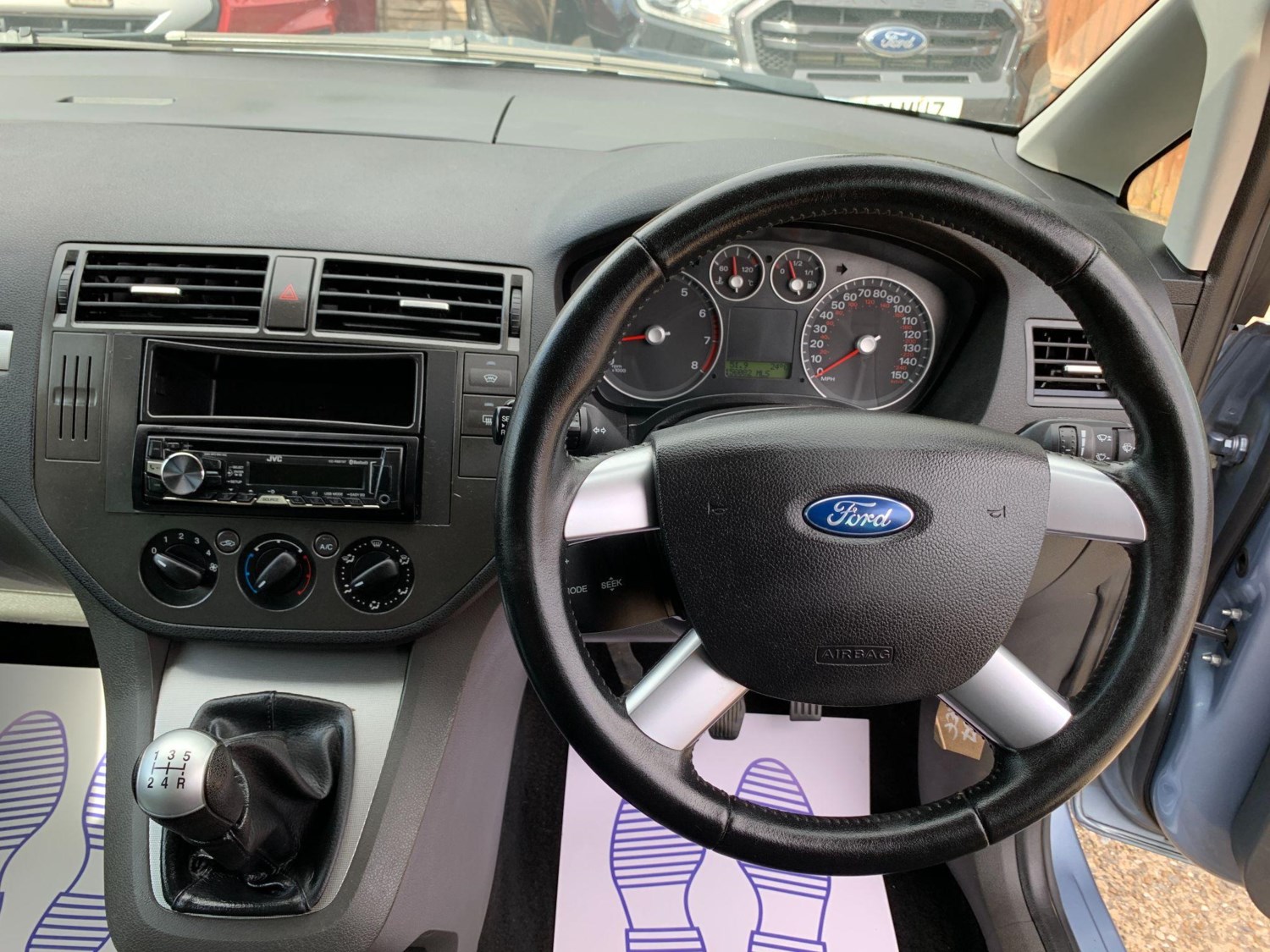 Ford Focus C-Max (07) - 1.6 16v Zetec 5dr - Image 10