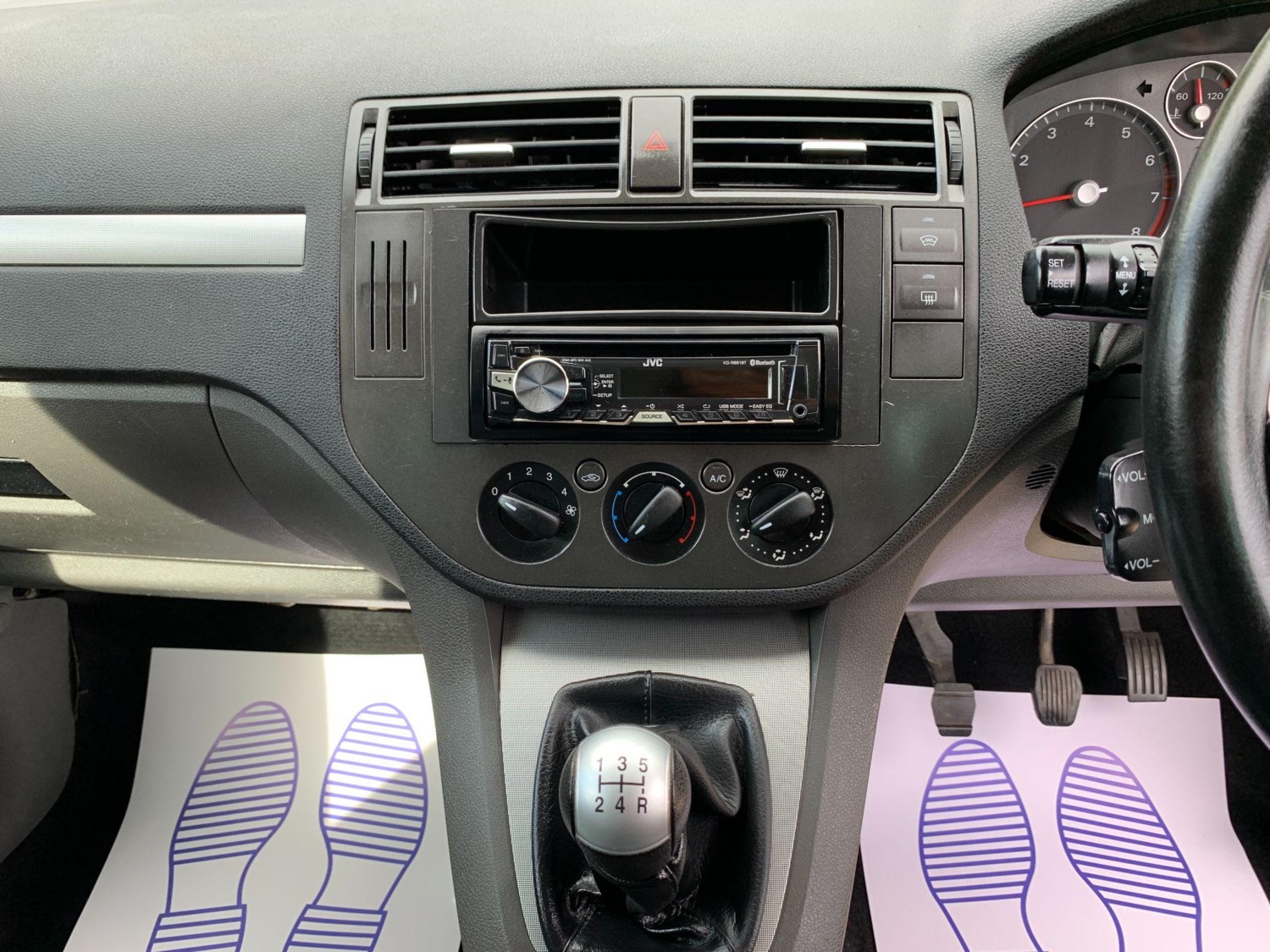 Ford Focus C-Max (07) - 1.6 16v Zetec 5dr - Image 18