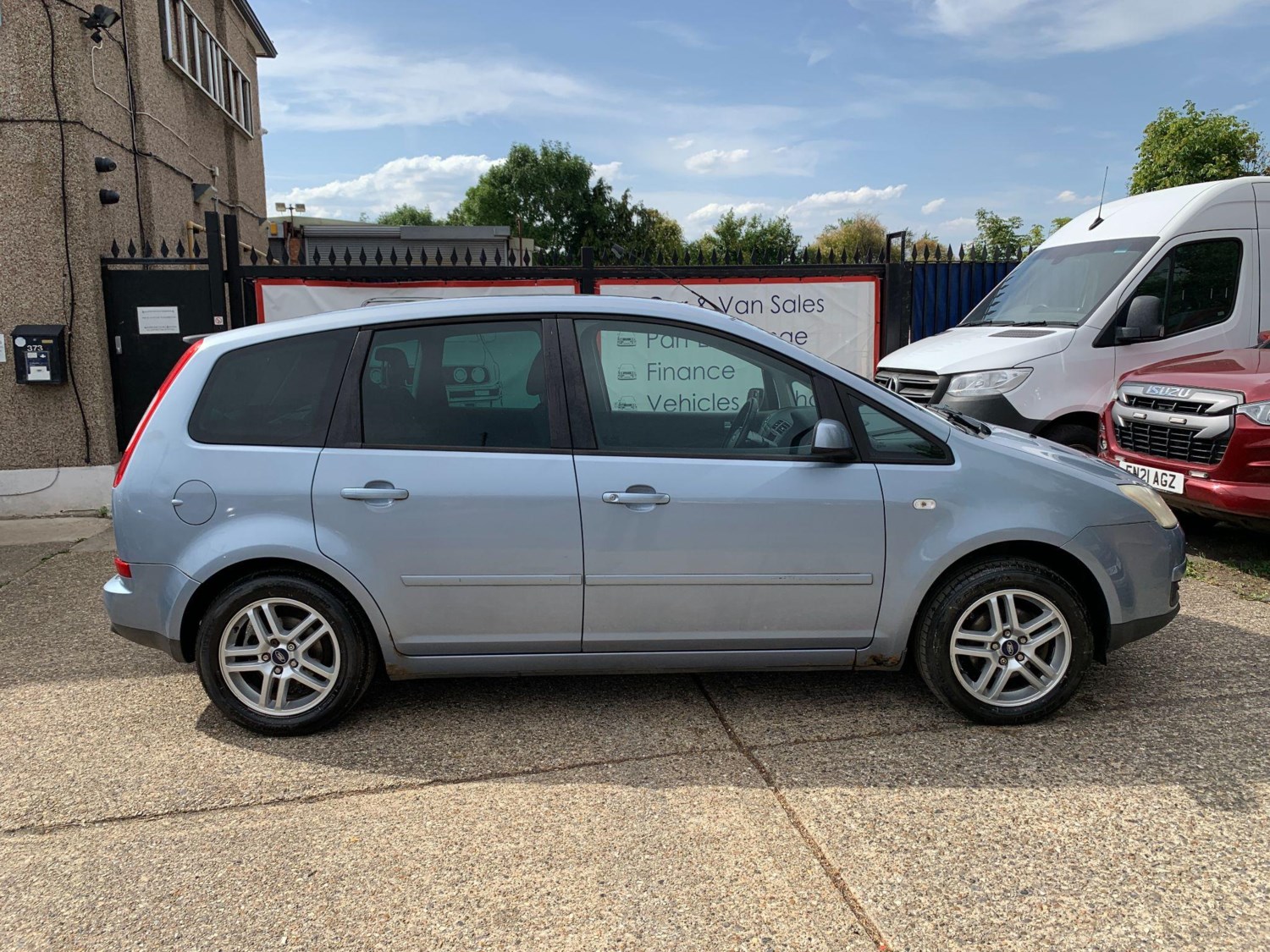 Ford Focus C-Max (07) - 1.6 16v Zetec 5dr - Image 2