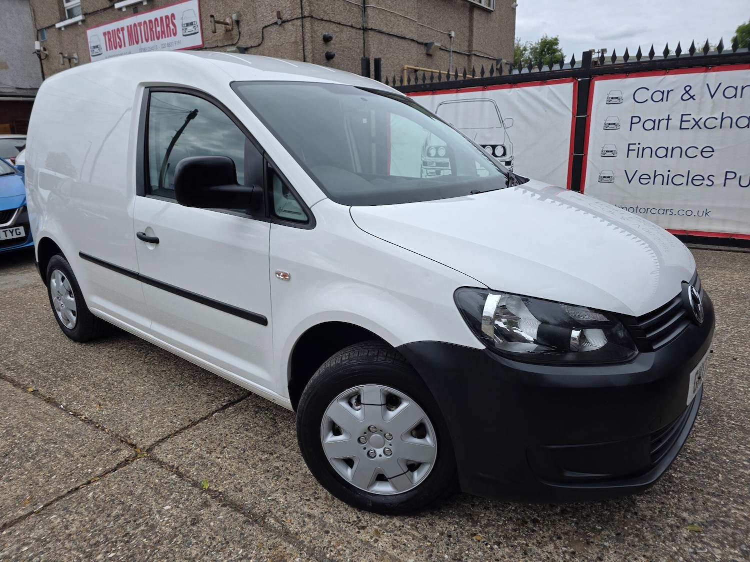 Used Volkswagen Caddy 2017 for sale - 76314678: Photo 1