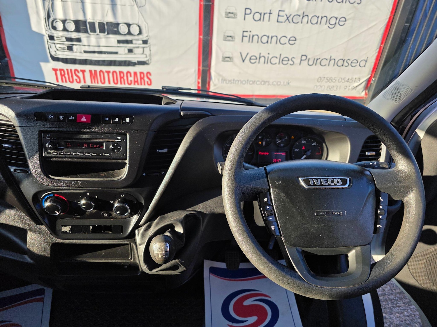 Used Iveco Daily 2018 for sale - 76743494: Photo 12