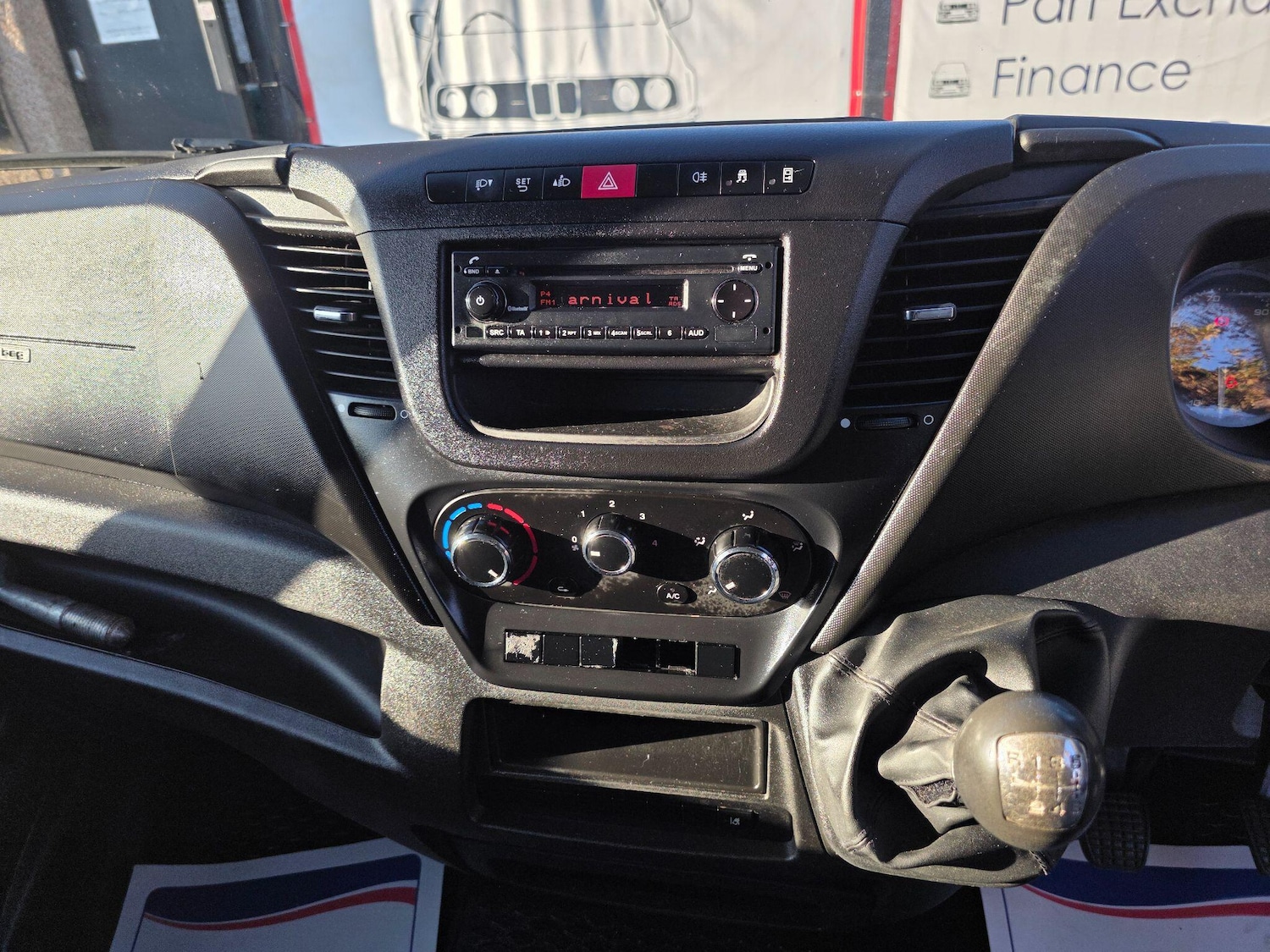 Used Iveco Daily 2018 for sale - 76743494: Photo 18