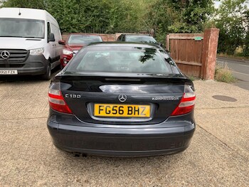 Used Mercedes-Benz C-Class 2006 for sale - 75459412: Photo