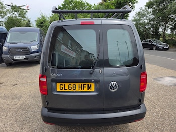 Used Volkswagen Caddy Maxi 2018 for sale - 78751833: Photo
