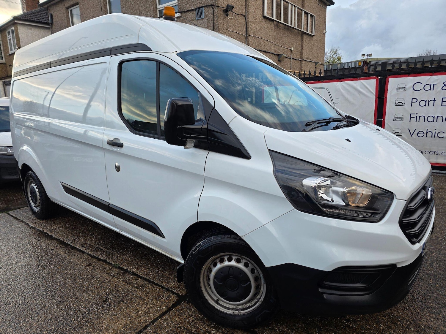 Used Ford Transit Custom 2019 for sale - 76539221: Photo 1