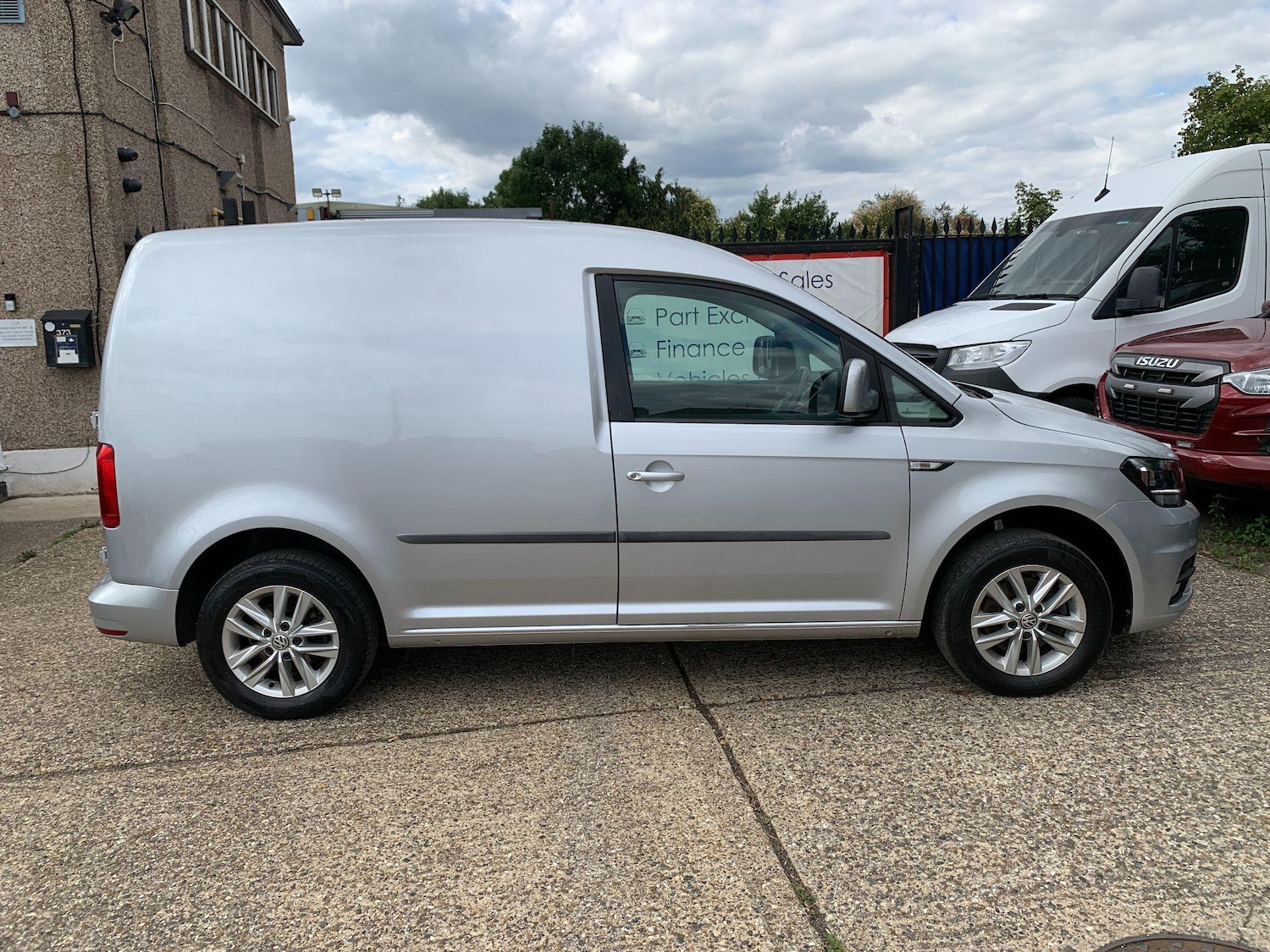 Used Volkswagen Caddy 2018 for sale - 77479266: Photo 3