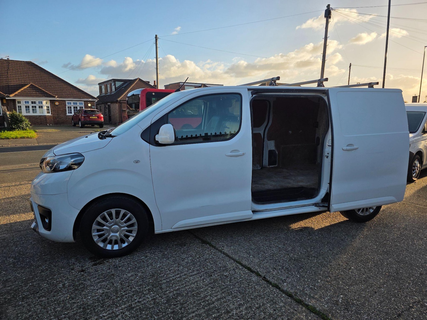 Used Toyota ProAce 2017 for sale - 76632829: Photo 17
