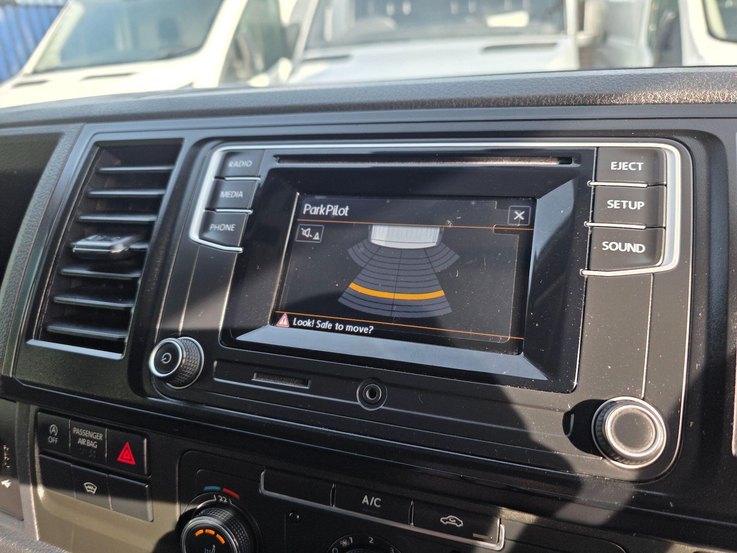 Used Volkswagen Transporter 2016 for sale - 77585657: Photo 15