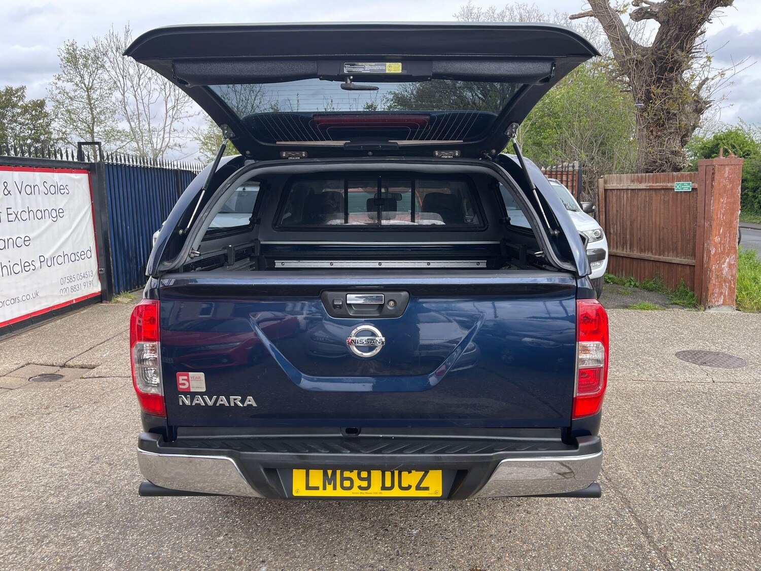 Vehicle 21