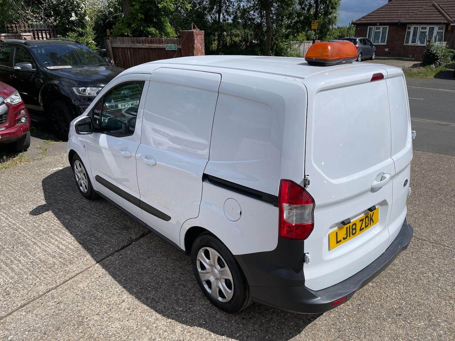 Used Ford Transit Courier 2018 for sale - 76991345: Photo 21