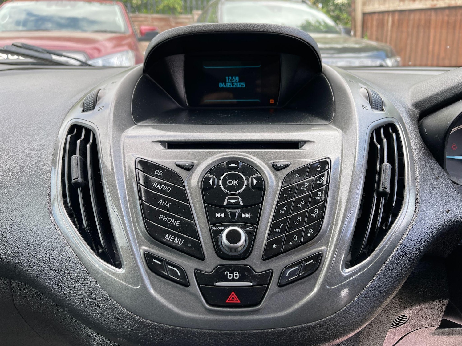 Used Ford Transit Courier 2018 for sale - 76991345: Photo 24