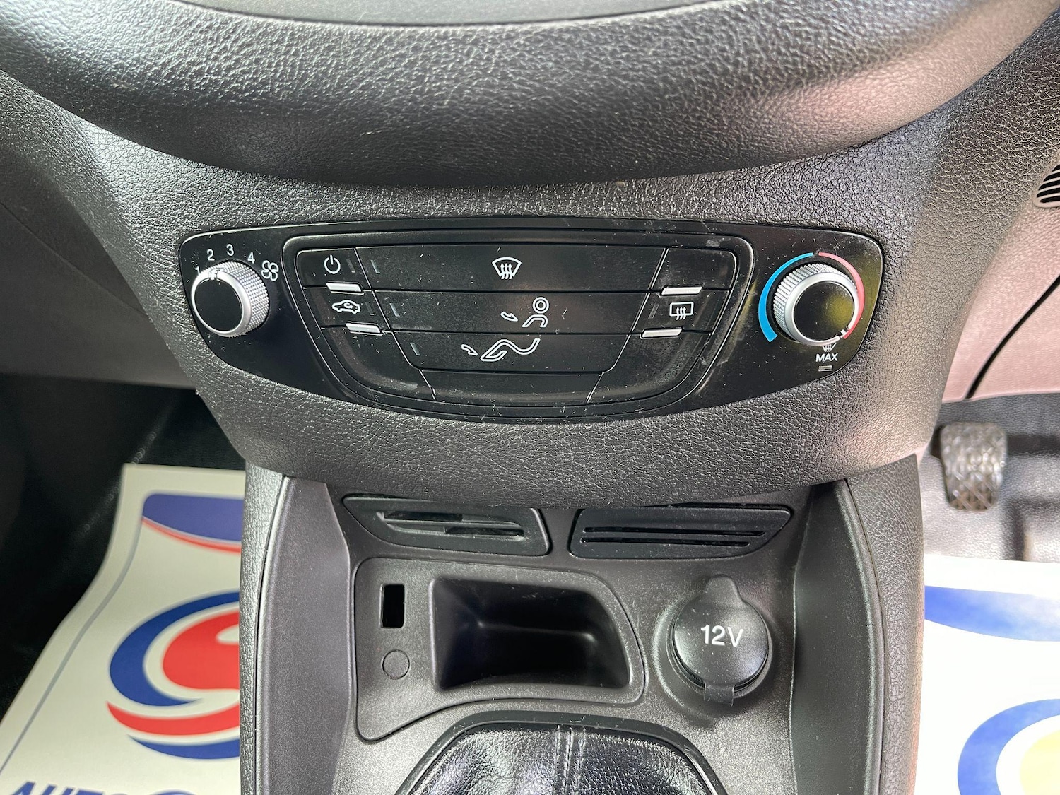 Used Ford Transit Courier 2018 for sale - 76991345: Photo 27