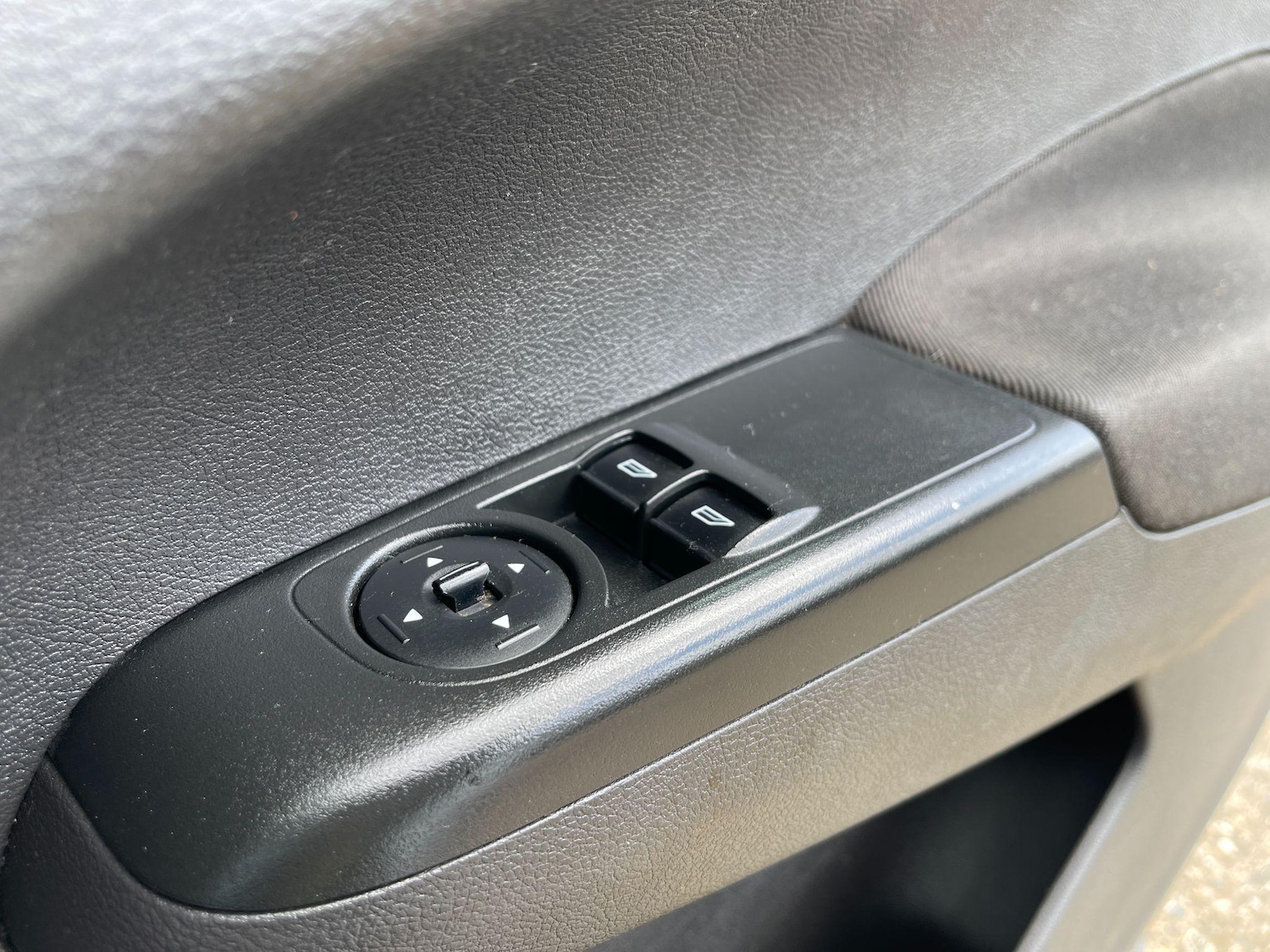 Used Ford Transit Courier 2018 for sale - 76991345: Photo 30