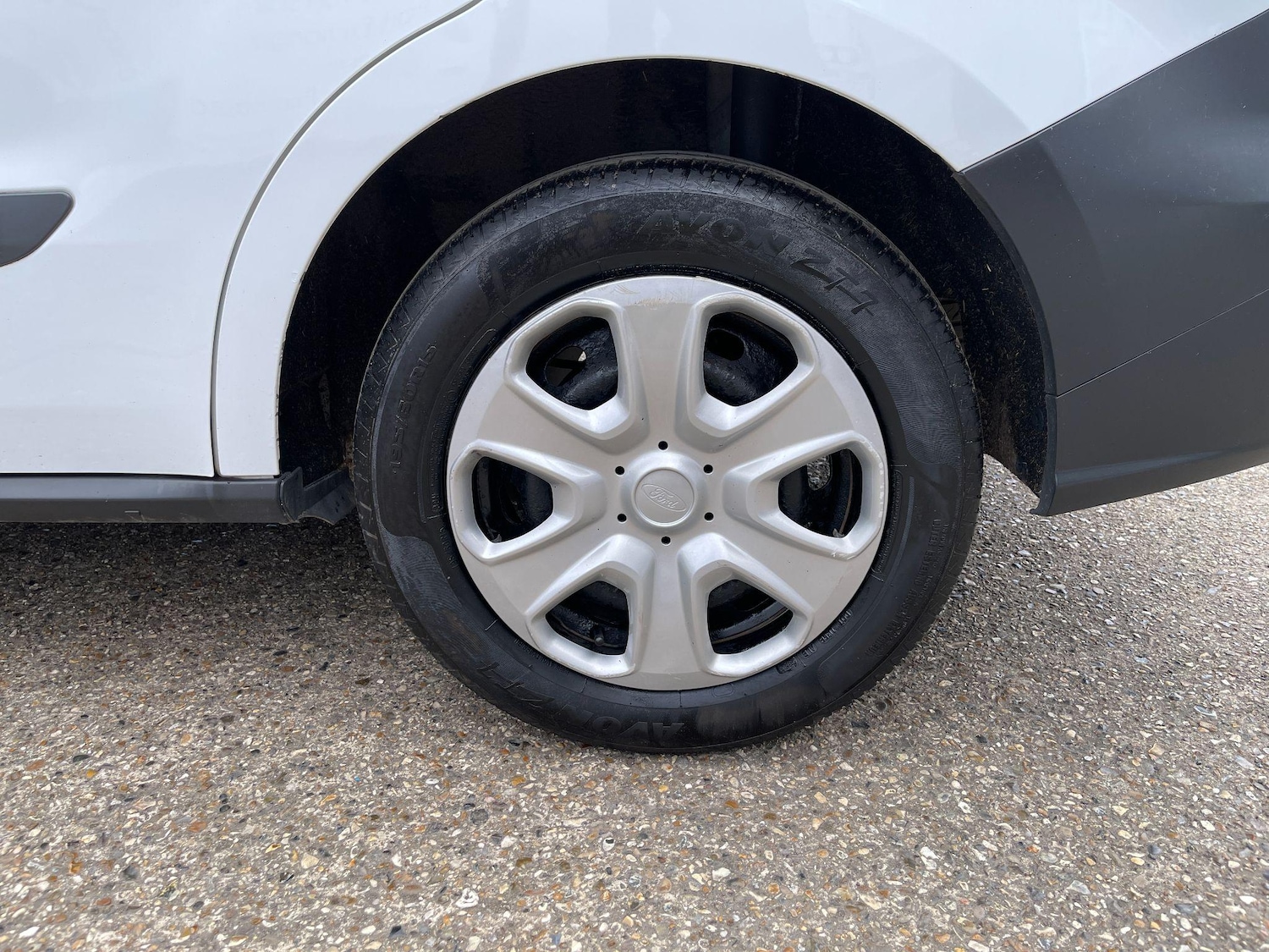 Used Ford Transit Courier 2018 for sale - 76991345: Photo 33