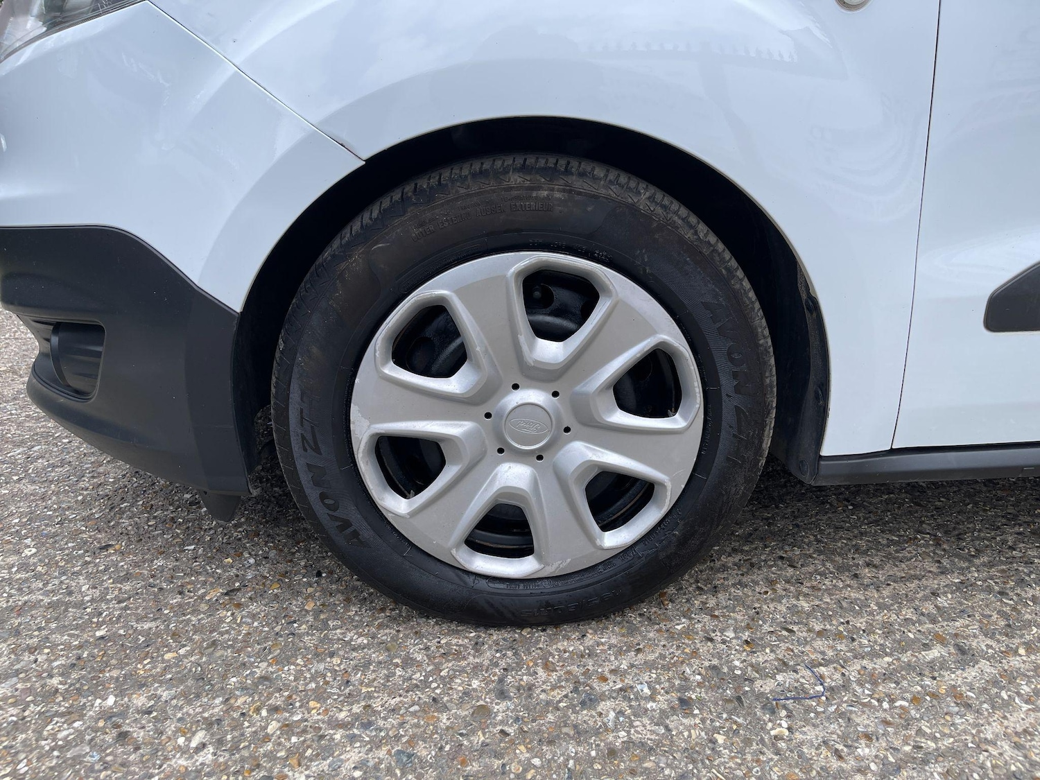 Used Ford Transit Courier 2018 for sale - 76991345: Photo 34