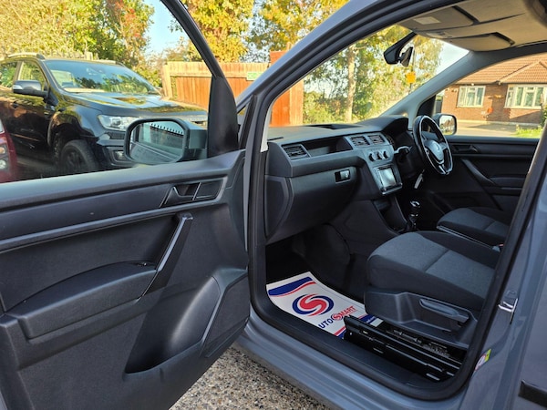 Used Volkswagen Caddy 2017 for sale - 76042110: Photo 15
